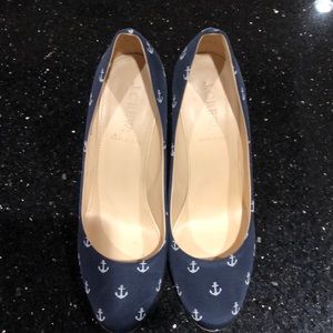 J.Crew Navy heels. EUC. 8, fits like 7.5.